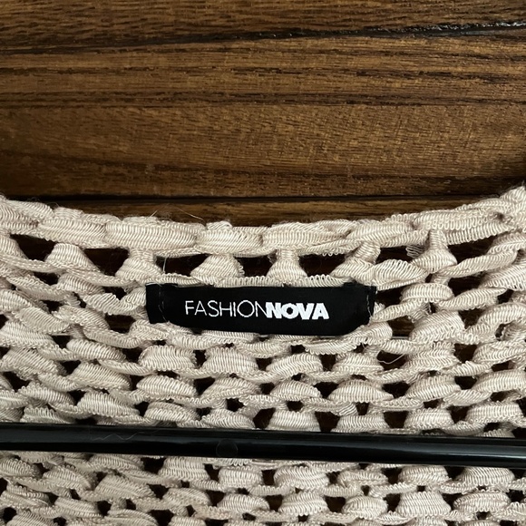 Fashion nova sweater - Picture 3 of 5